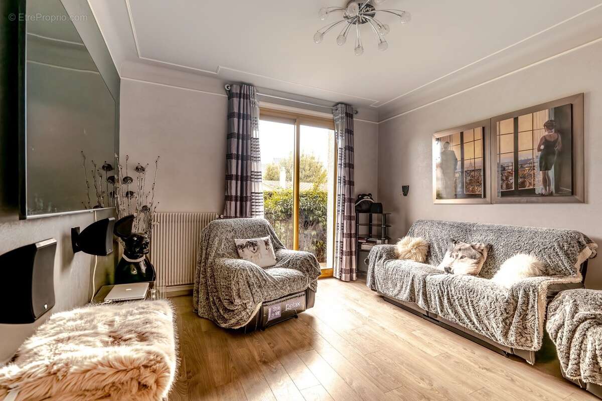 Maison à vendre 7 pièces PARAY VIEILLE POSTE (91) - Sous-sol - Terrain 730m² - photo 8