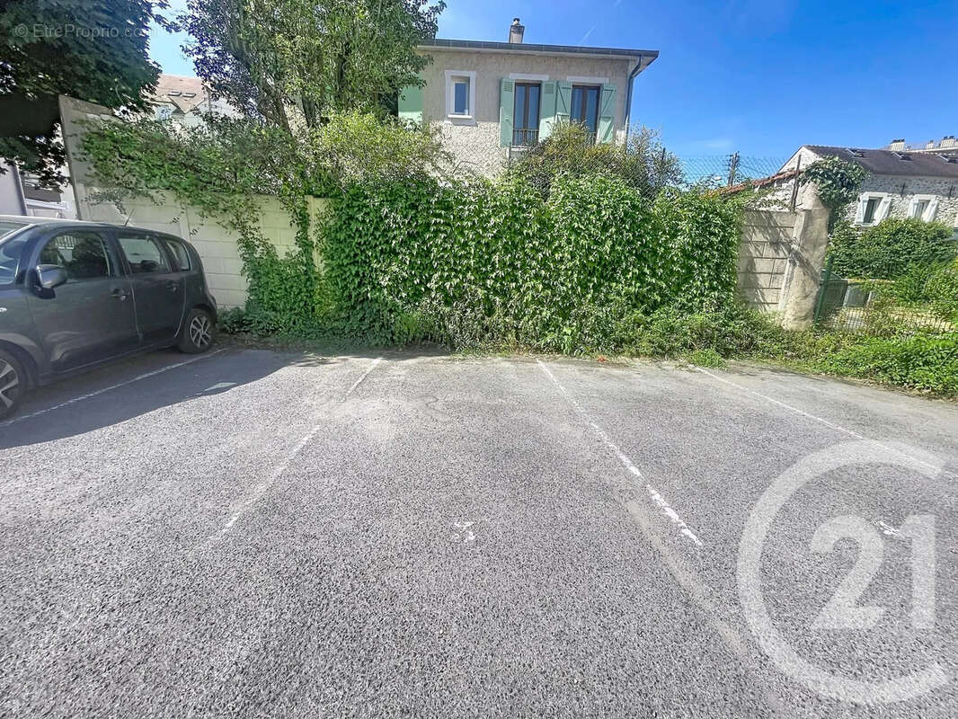 Appartement à MELUN