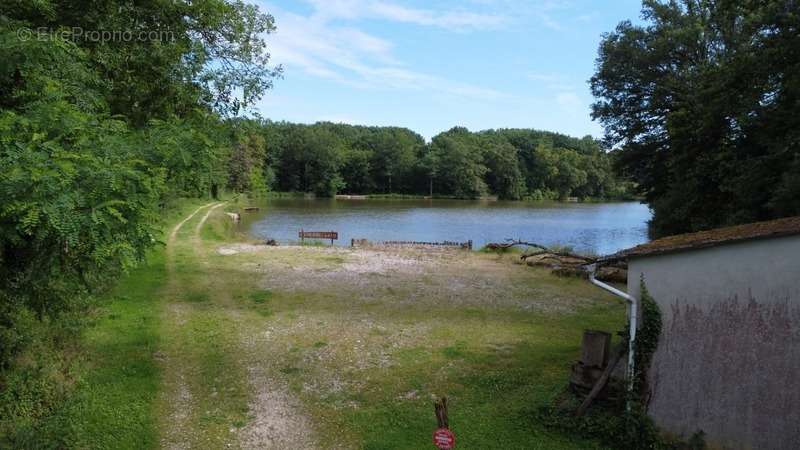 Maison à LA CHAUX-EN-BRESSE