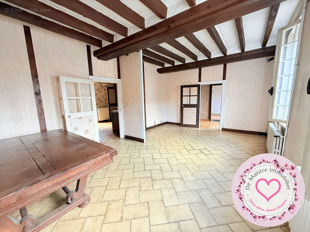 Maison 93 m² à Viglain  - photo 9
