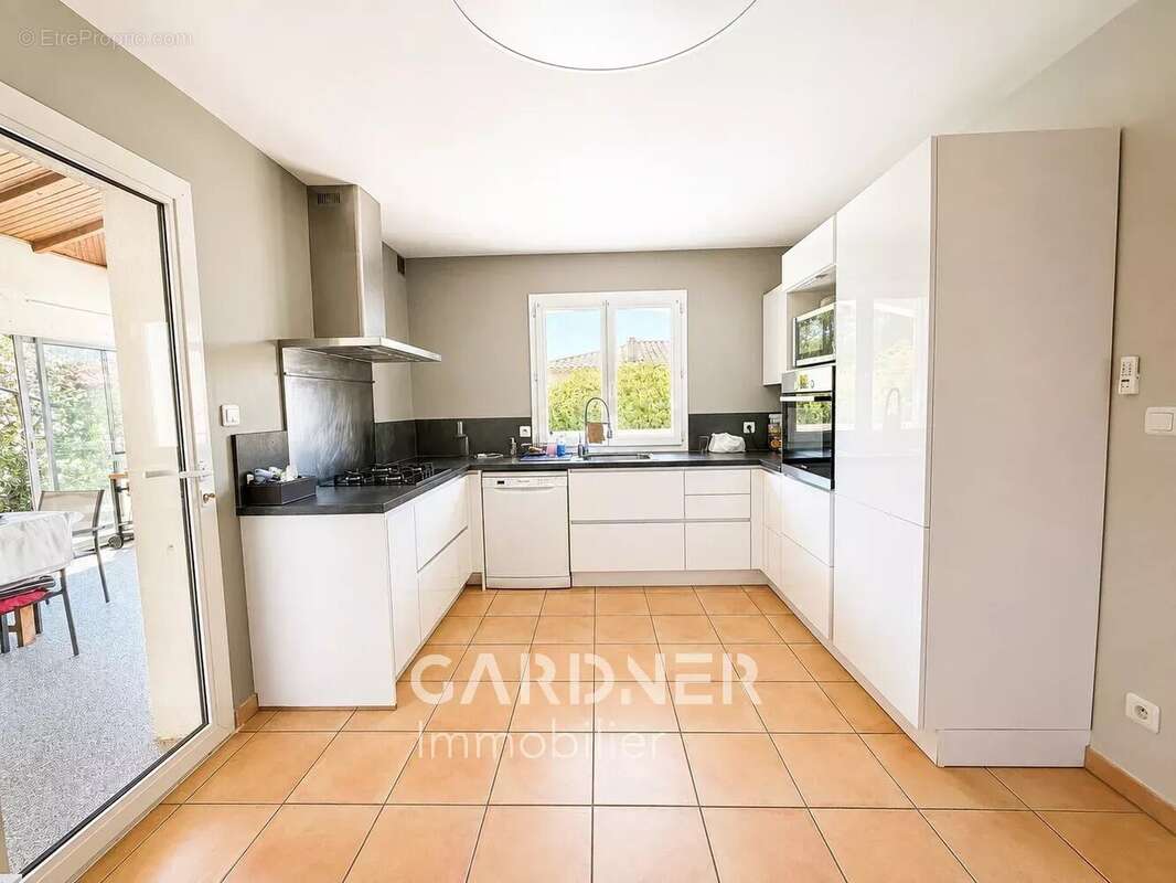 Maison à MARSEILLE-11E