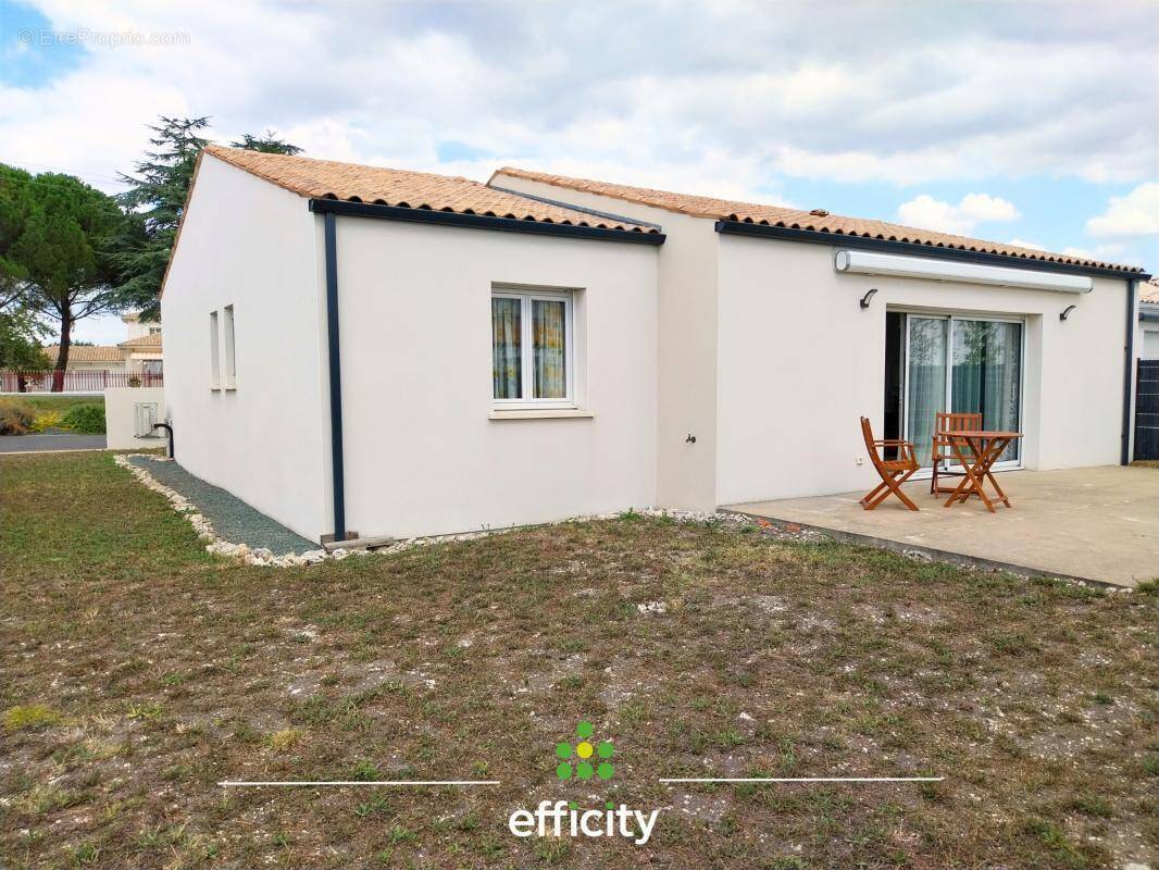 Maison à SAINT-SULPICE-DE-ROYAN