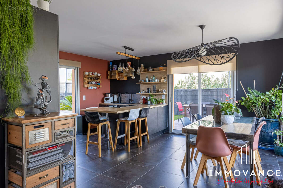 Maison à VENDARGUES