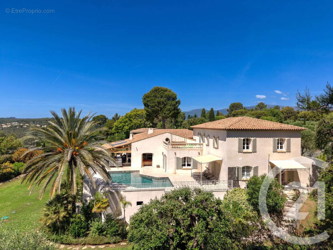 Maison à BIOT
