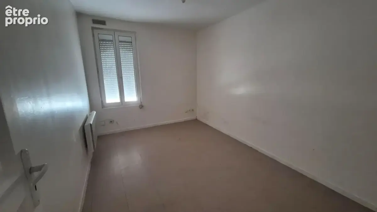 Immeuble à vendre - 117 m² - 3 appartements - Jardin et dépendance - Idéal investisseur - photo 4