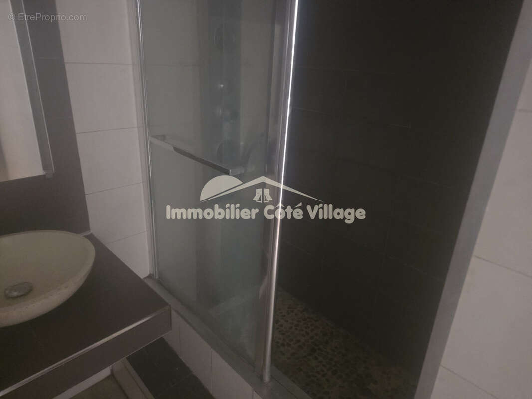 Appartement à TOUET-DE-L'ESCARENE