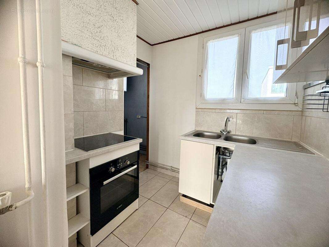 Appartement à RUEIL-MALMAISON