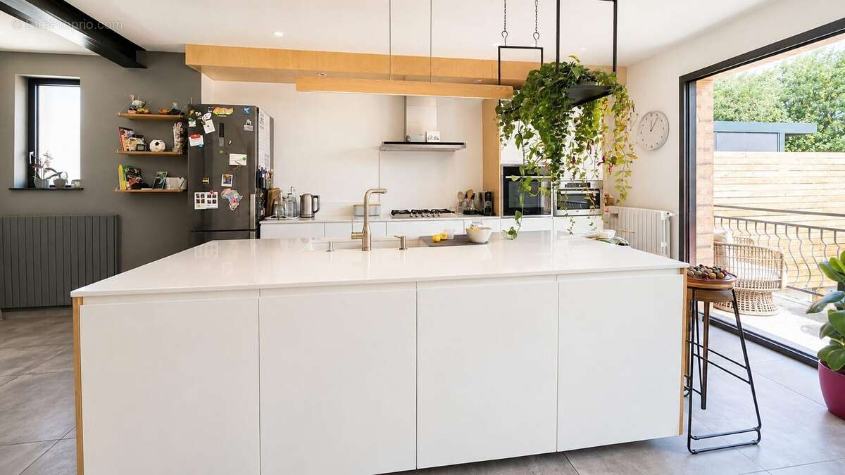 Maison 167 m² à Creteil  - photo 8