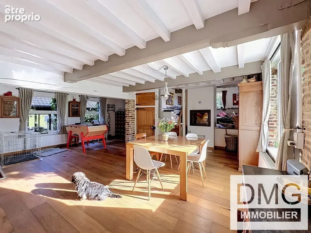 Maison 10 pièces 289 m² à vendre à Steenvoorde (59114) - photo 2