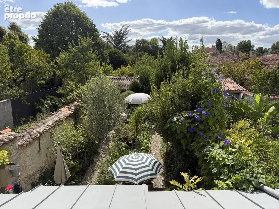 Maison 4 pièces 93 m² à vendre à Saint-Jean-D'angely (17400) - photo 2