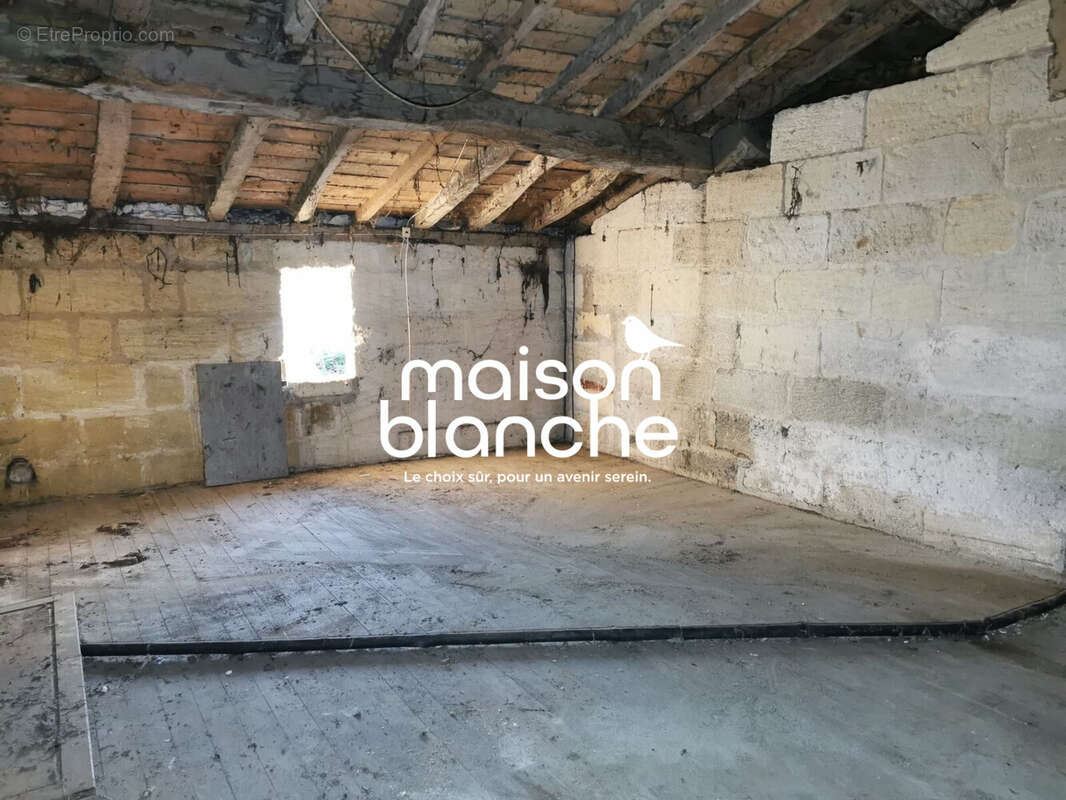 Maison à SAINT-DENIS-DE-PILE