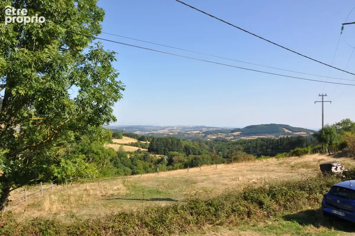 Maison en pierre de granite à fort potentiel aménageable, avec un petit terrain, et une vue exceptionnelle... - photo 18