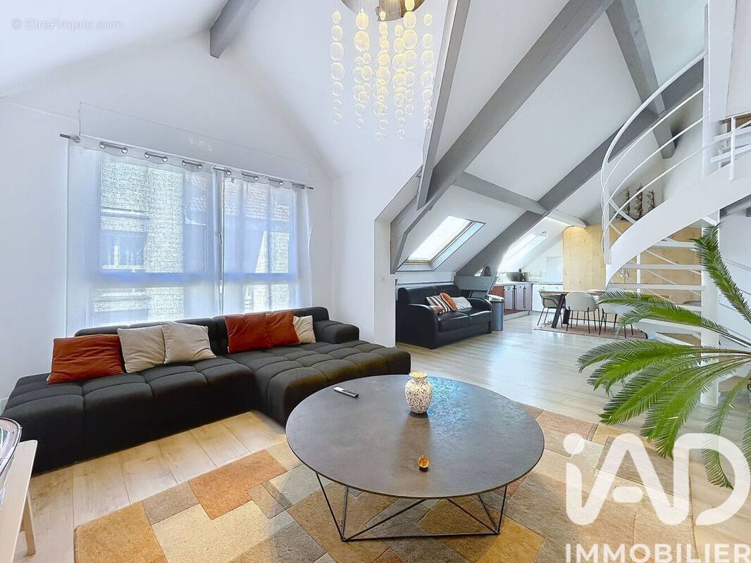 Photo 1 - Appartement à PONTAULT-COMBAULT