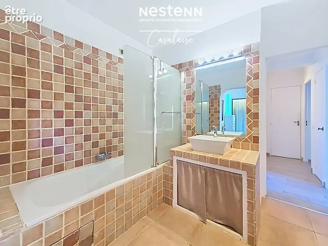 Cogolin - Gassin - Maison 107 m² avec double place de stationnement dans résidence avec piscines et tennis - photo 19