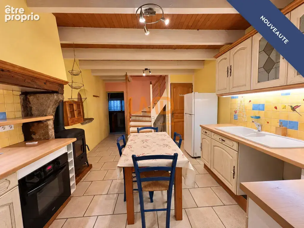 Vals-les-Bains – Maison en pierre meublée, 41m2, commerces à pie - photo 4