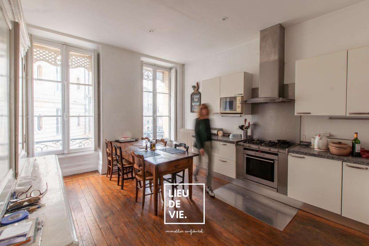 Appartement à BORDEAUX