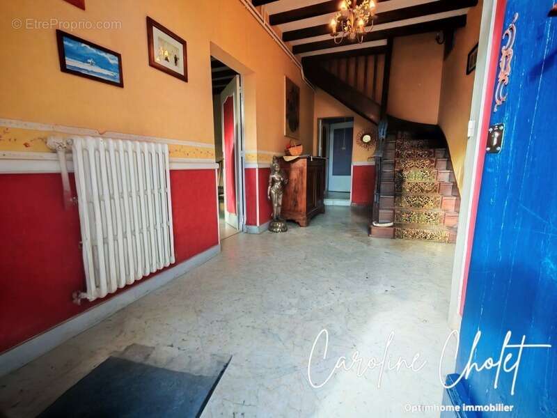 Maison à SAINT-EMILION