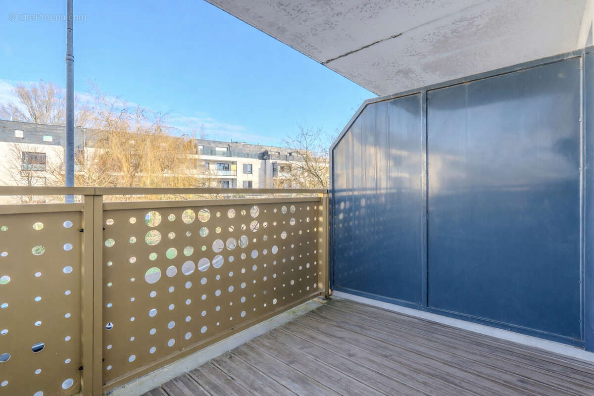 Appartement à VILLENAVE-D'ORNON