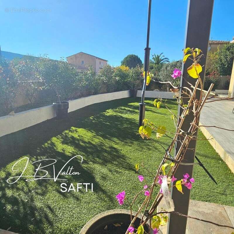 Photo 6 - Maison à BRIGNOLES