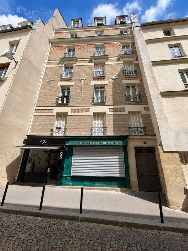 Appartement à PARIS-5E