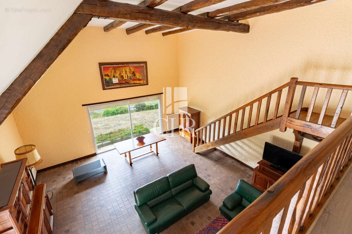 Maison 275 m² à Chezy-Sur-Marne  - photo 3