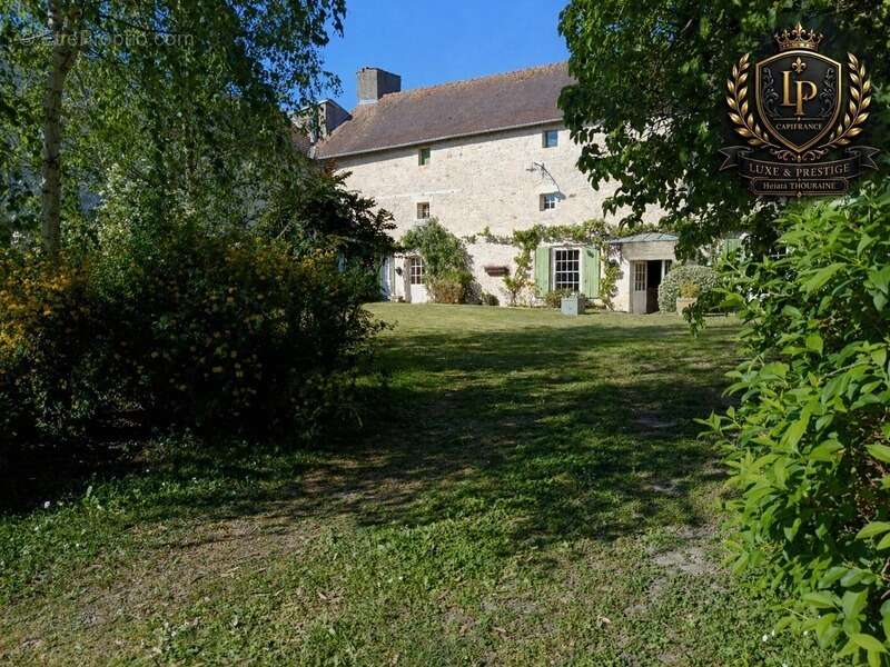 Maison à LA MOTHE-SAINT-HERAY