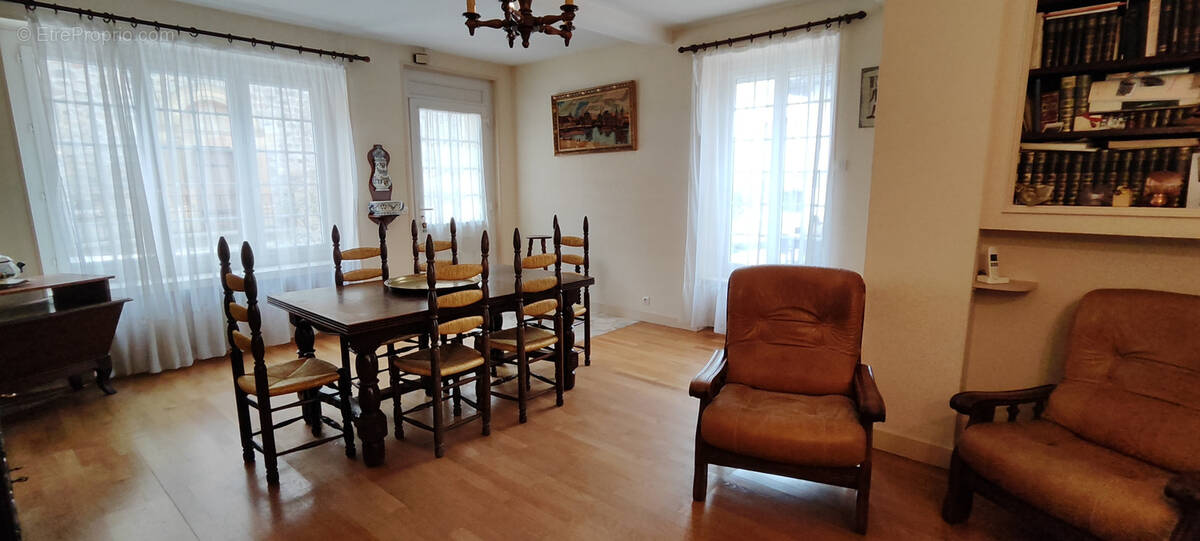 Maison à SAINTE-FOY-L&#039;ARGENTIERE