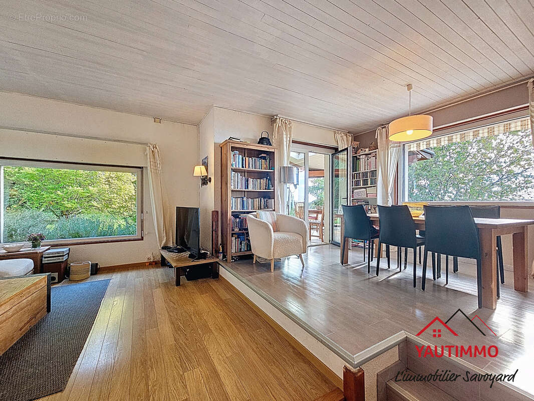 Maison à CRANVES-SALES