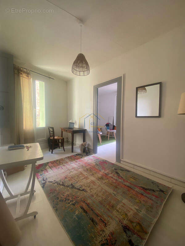 Appartement à ANIANE