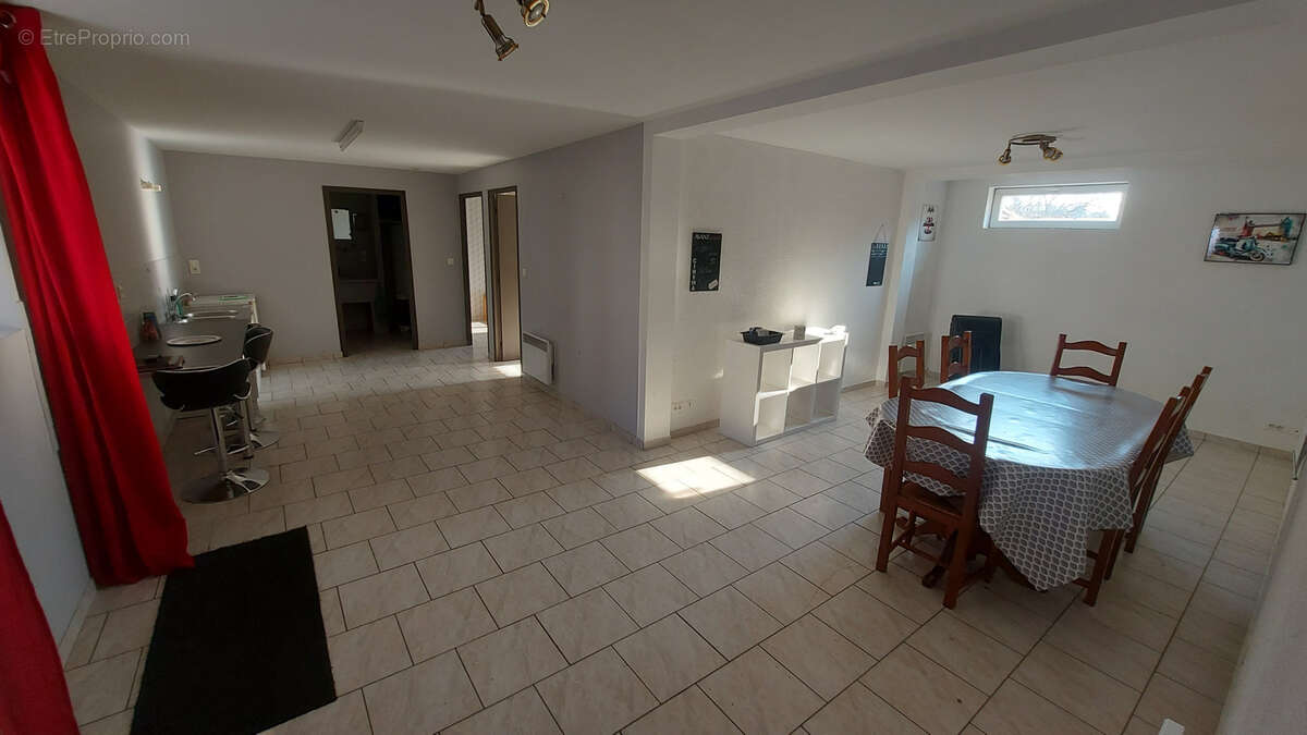 Maison à L'HERMENAULT