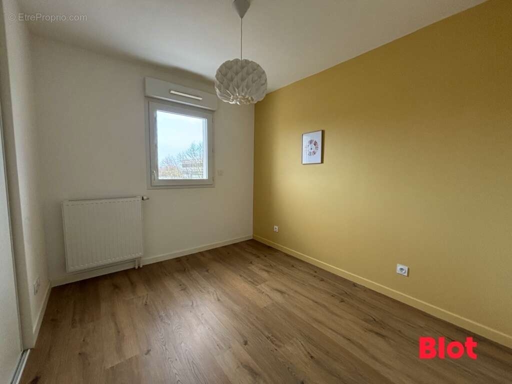 Appartement à CHARTRES-DE-BRETAGNE