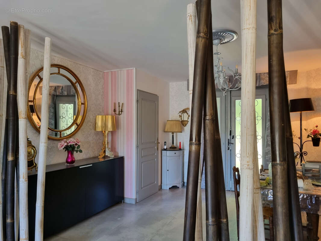 Maison à VEYNES