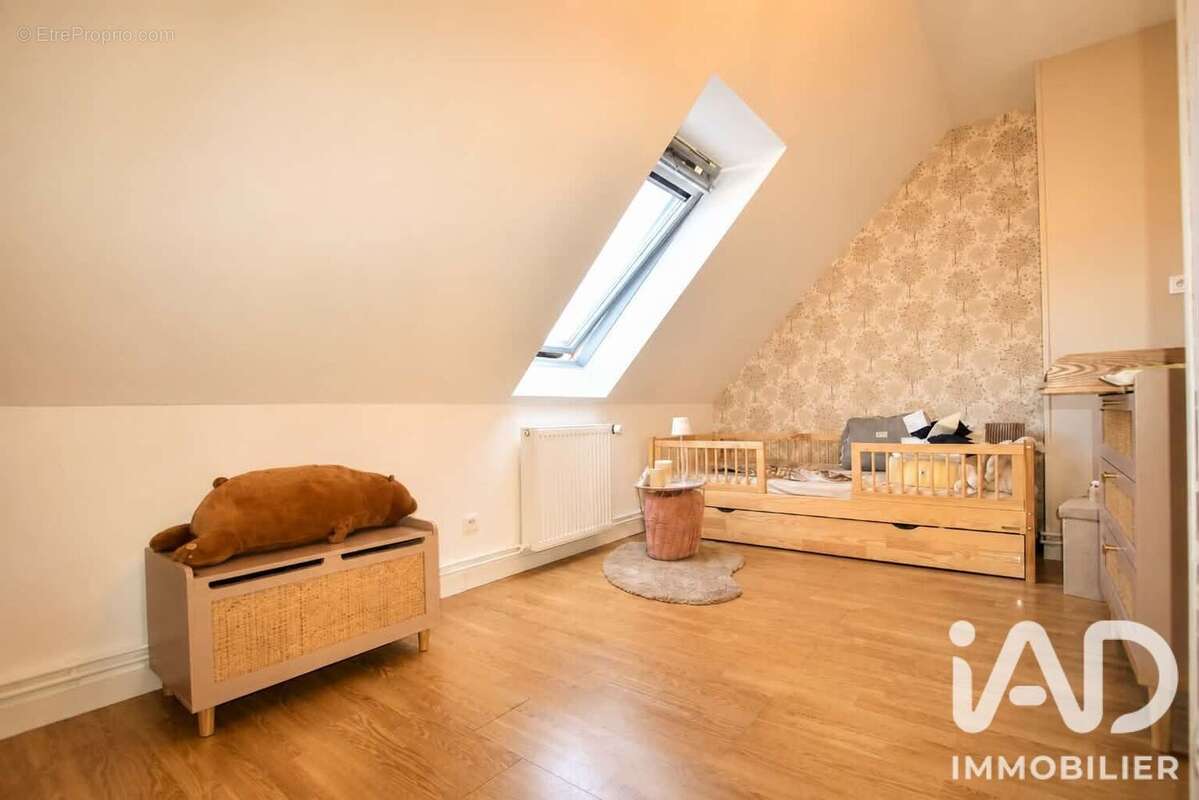 Maison 150 m² à Ardres  - photo 7