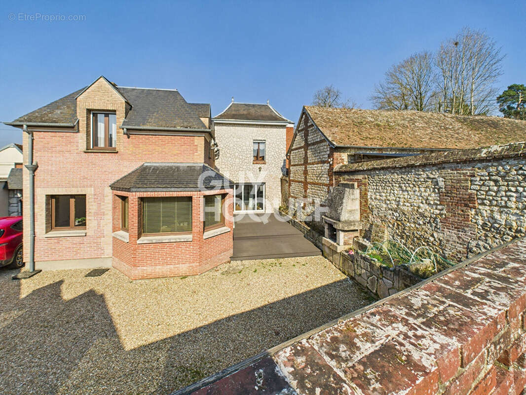 Maison à SAINT-PIERRE-LES-ELBEUF