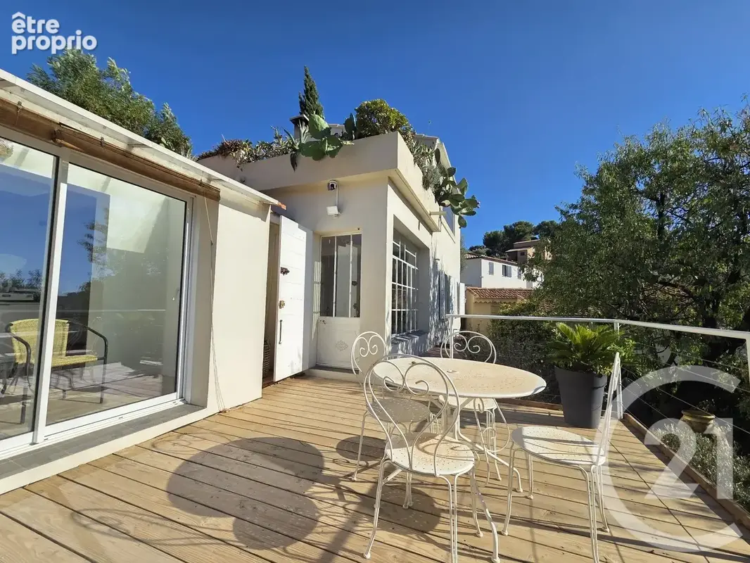 Maison 5 pièces 123 m² à vendre à Ollioules (83190) - photo 2
