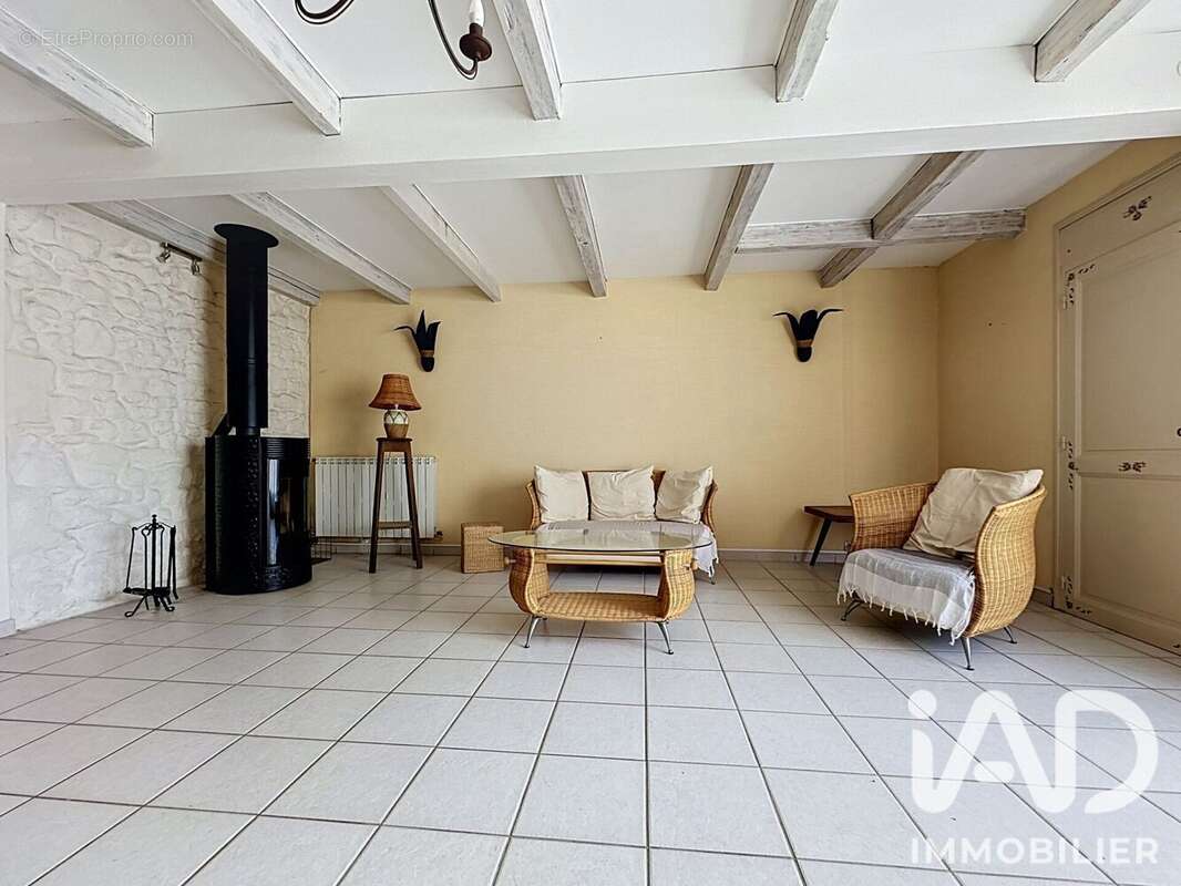 Maison 112 m² à Rochefort  - photo 6