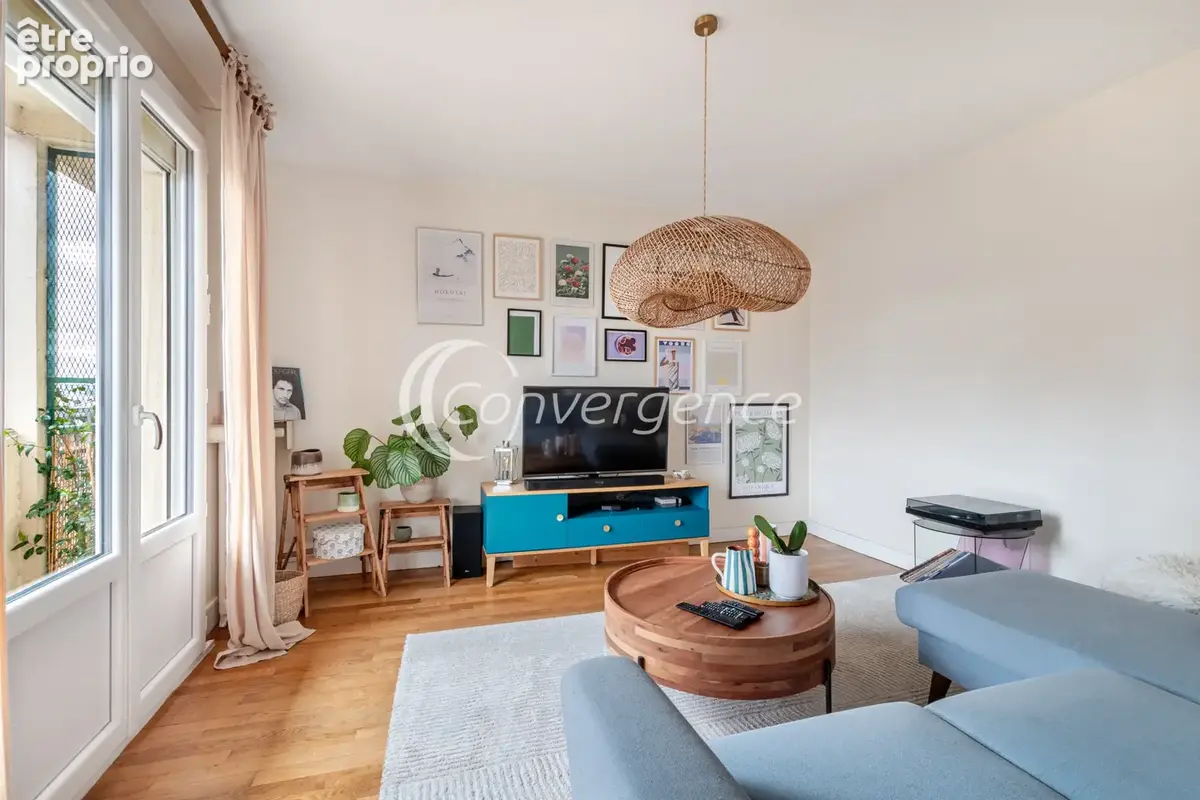 Appartement T5 avec double garage, balcon, ascenseur et cave - hypercentre - photo 5