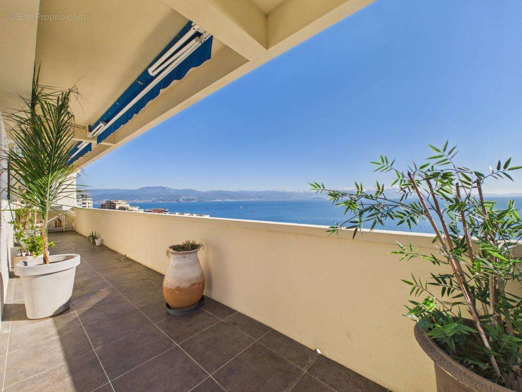 Appartement à AJACCIO