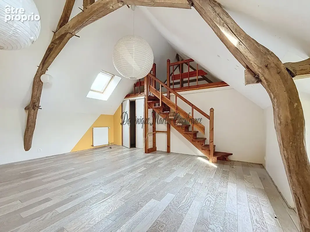 RUILLE SUR LOIR (72), maison 189m²- 7 pièces- terrains de 2845m²- garage- dépendances- puits - photo 18