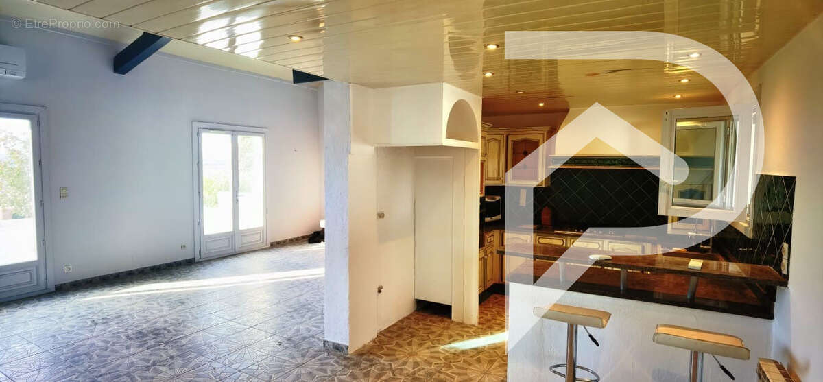 Maison à THEZAN-LES-BEZIERS