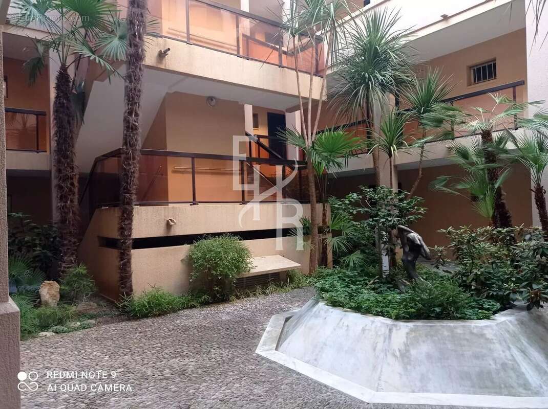 Appartement à MOUGINS