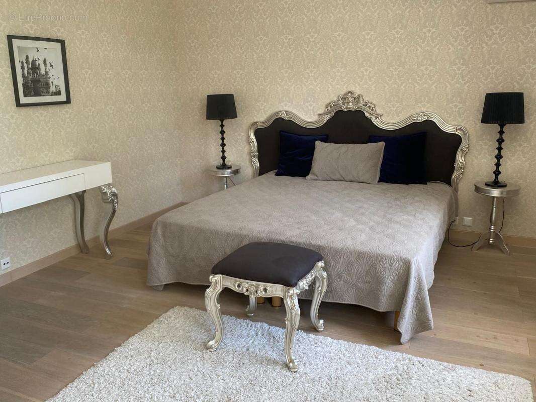 Maison à VILLENEUVE-LOUBET