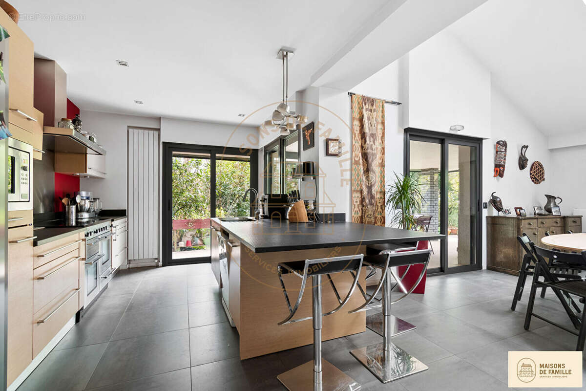 Maison à VAUCRESSON