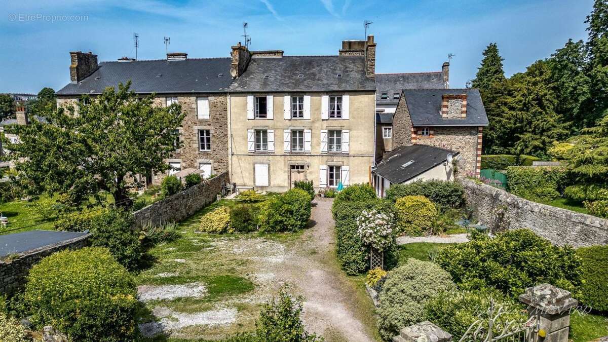 Appartement à DINAN