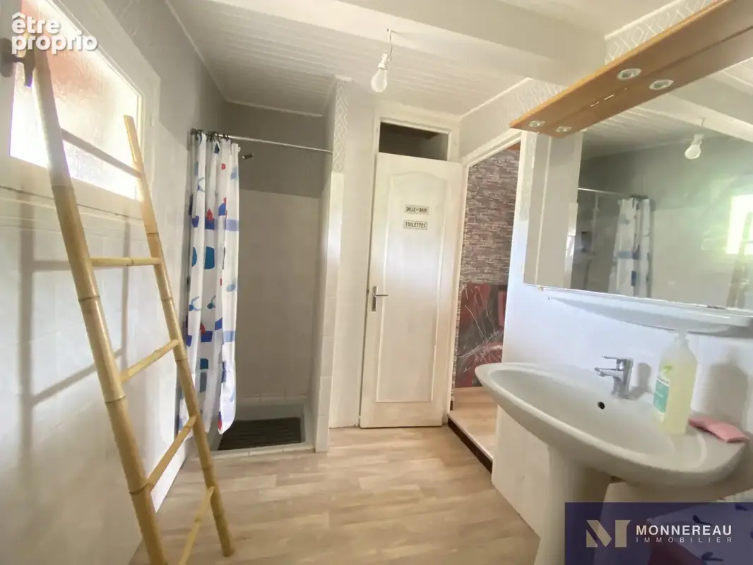 Maison de vacances sur grand terrain constructible - photo 10