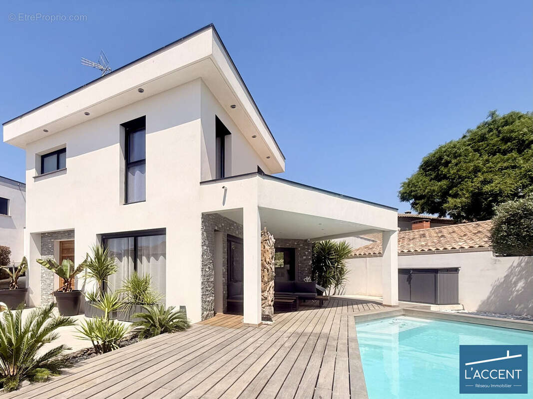 Maison à SAINT-JUST