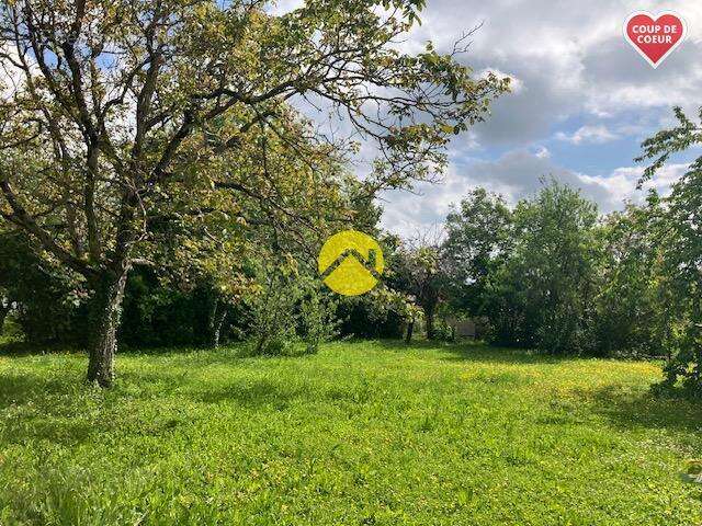 Terrain à LES AIX-D&#039;ANGILLON