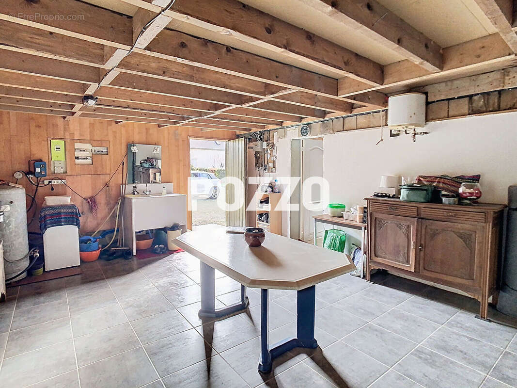 Maison à SAINT-BRICE-DE-LANDELLES