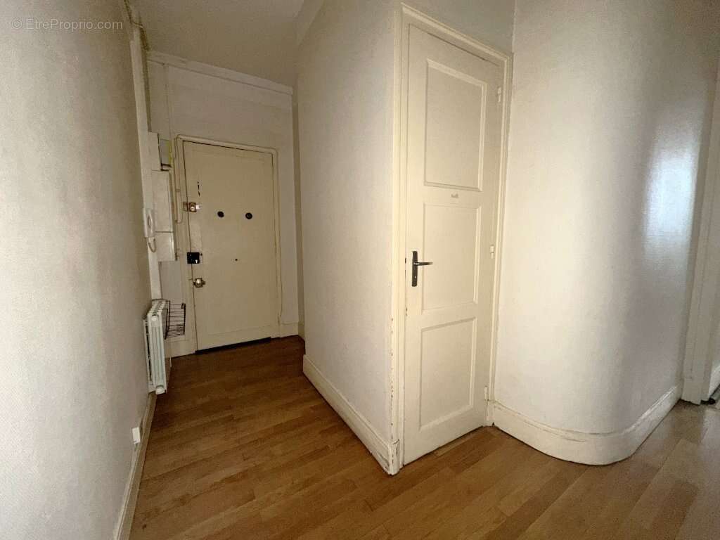 Appartement à LYON-6E