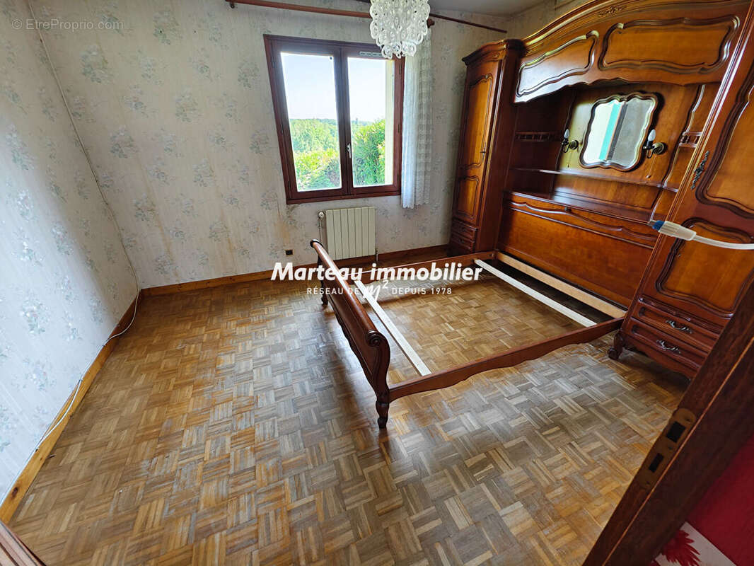 Maison à CHAPELLE-GUILLAUME